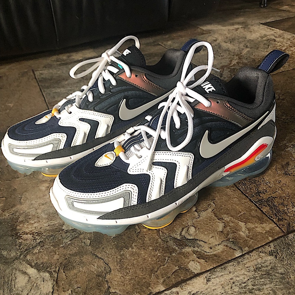 Nike Vapor Max Evo Mens size 8 shoes